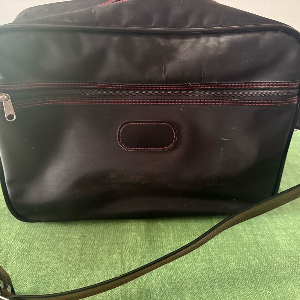 Vintage American Tourister Black Leather Crossbody Bag - Sleek Everyday Carry